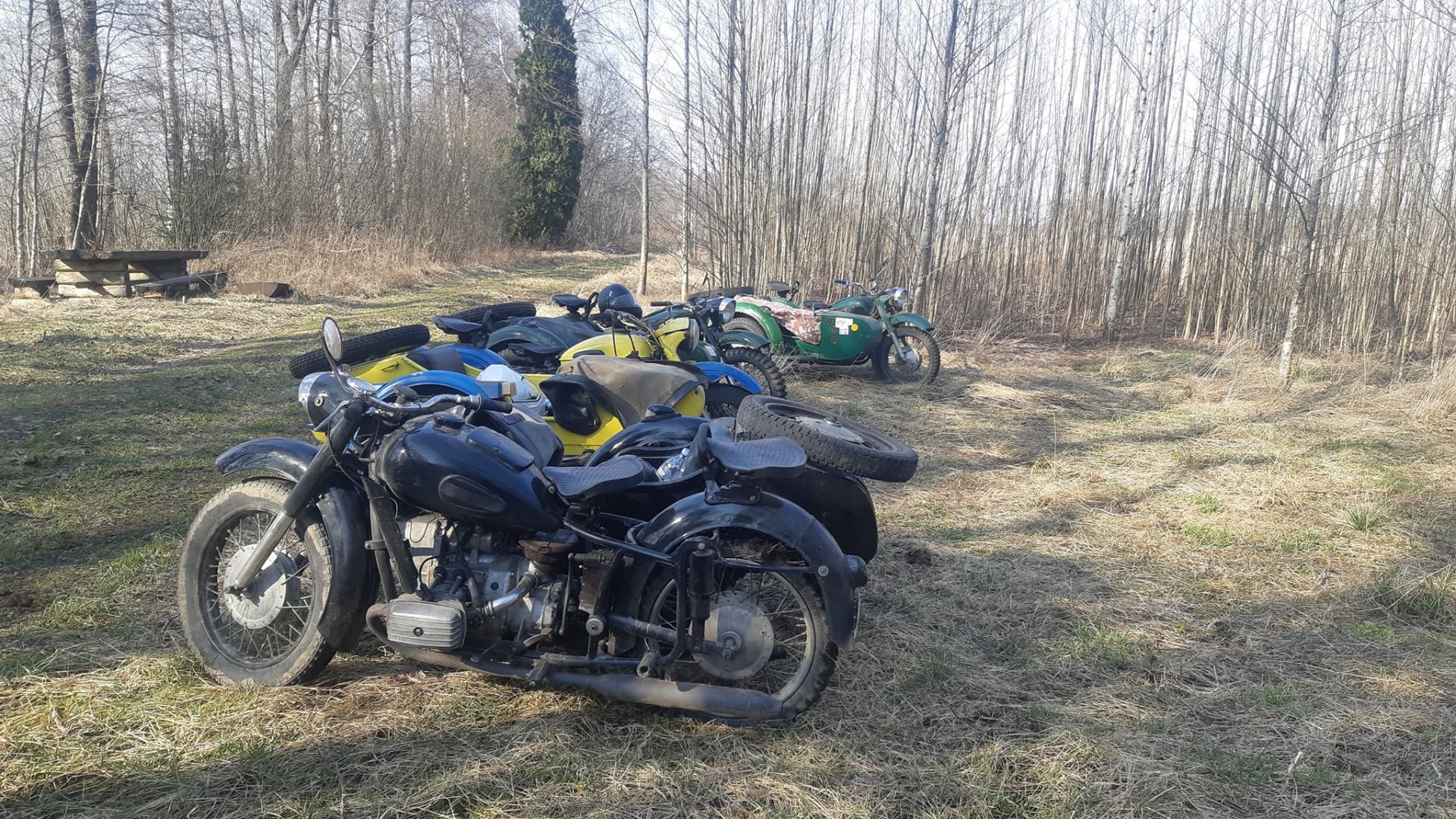 Külgkorvisõit. Aakre, Elva vald. Janari Motokohvik